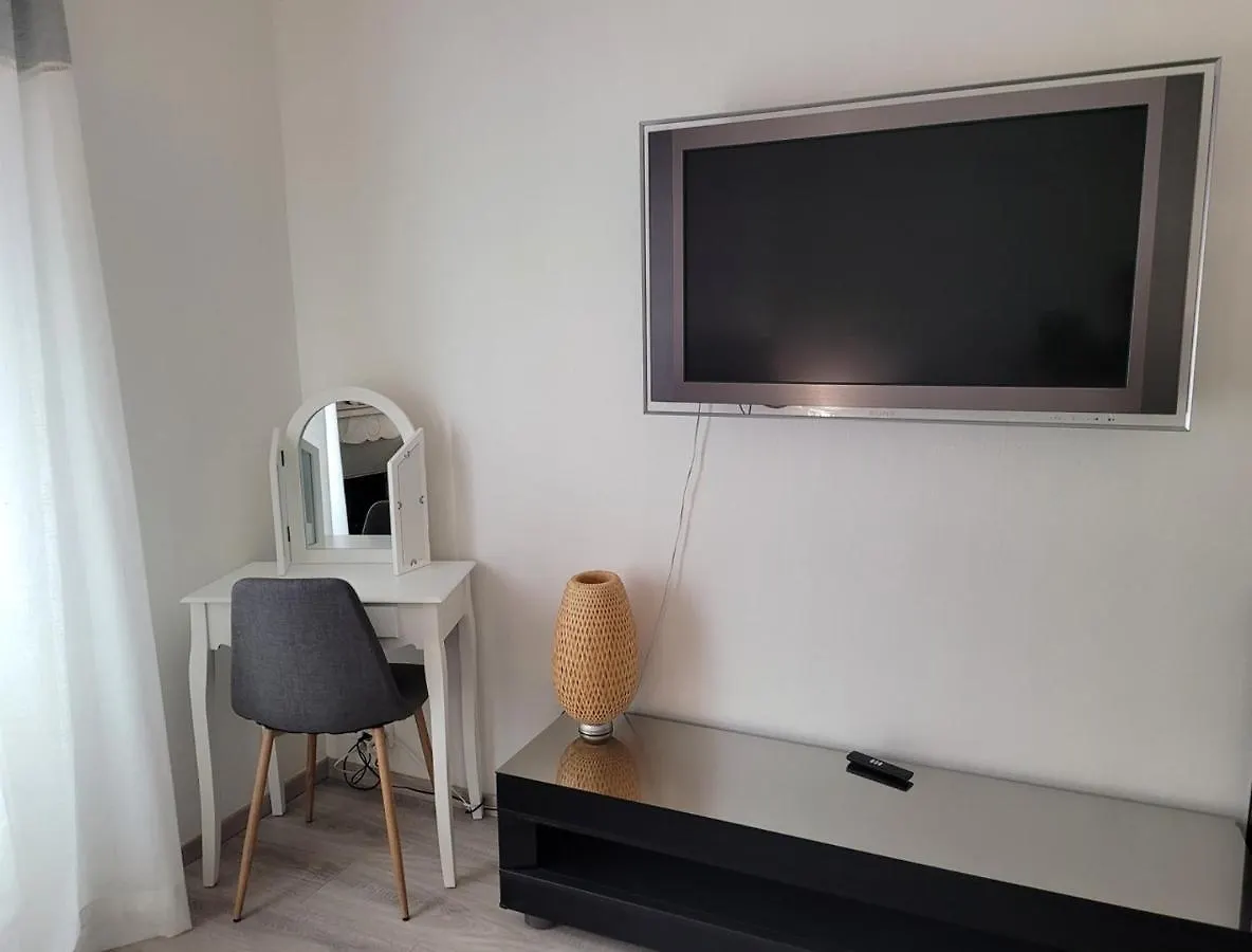 Guest house 1 Chambre Paisible A La Trinite Proche De Nice Et Monaco France